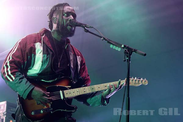 BLOC PARTY - 2016-06-24 - PARIS - Hippodrome de Longchamp - Dome - Rowland Kelechukwu Okereke